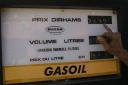 Bencinska pumpa, dobrih €6 za liter