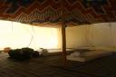 Notranjost beduinskega šotora v Maure Bleu